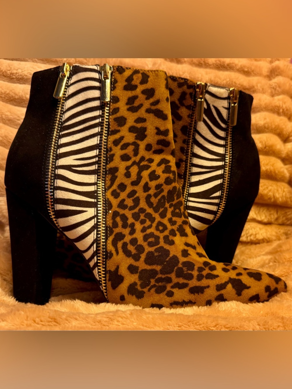 🔥 ShoeDazzle Animal Print Ankle Booties Mixed Print Pointed Toe Statement Heels